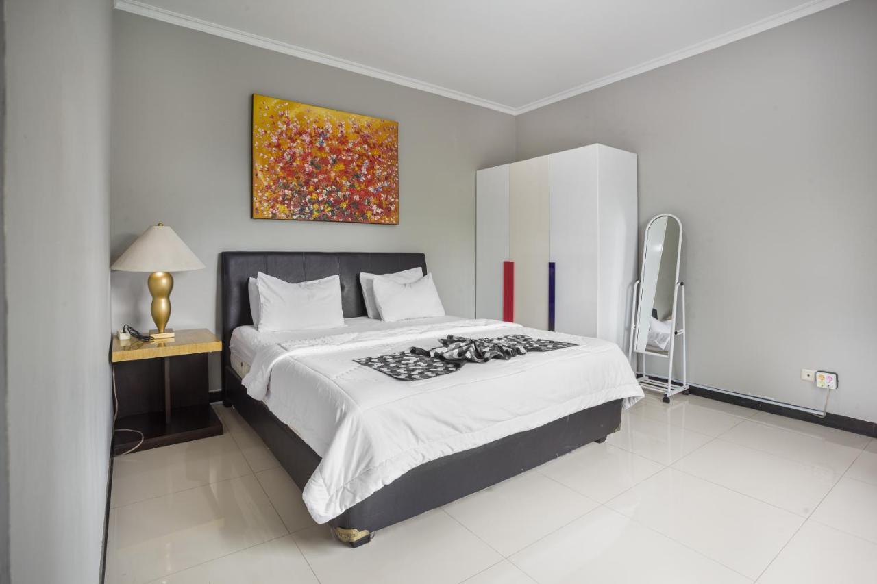 Villa Alessa Puncak Εξωτερικό φωτογραφία